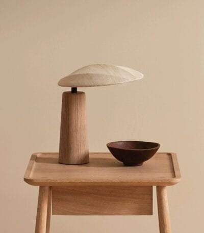 Lampă de masă Wabi-Sabi din bambus, sticlă și in - imagine 3 - Homuse